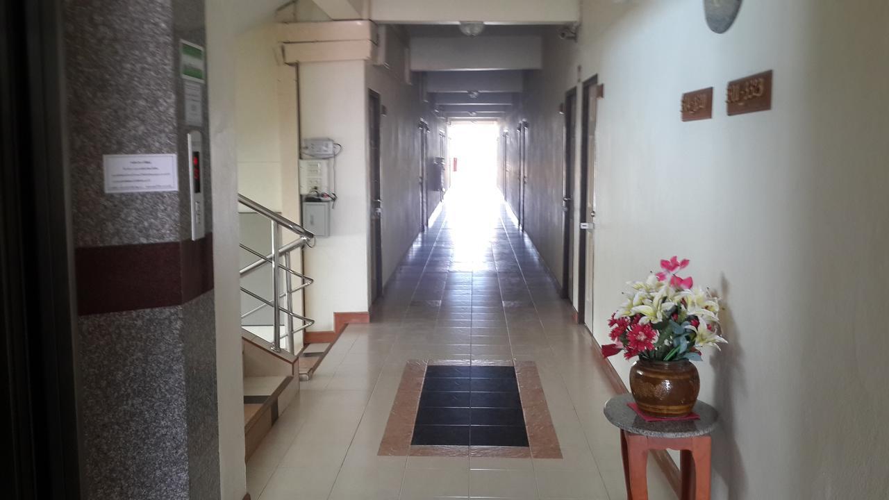 Veerasuda Condotel Ratchaburi Eksteriør billede