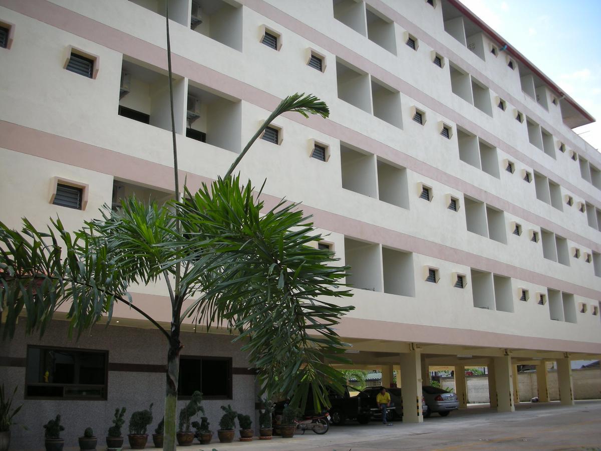 Veerasuda Condotel Ratchaburi Eksteriør billede